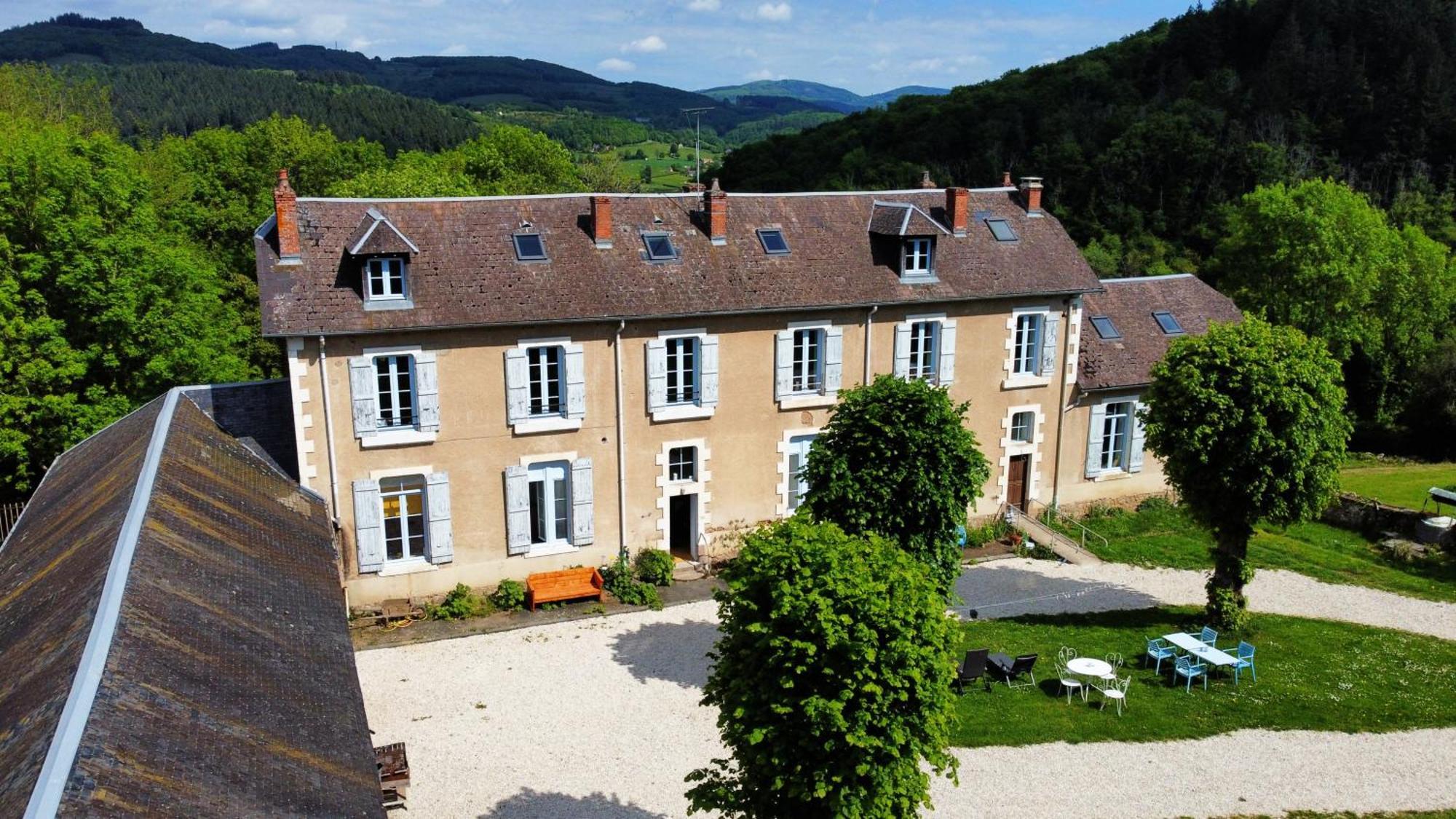 L' Ancienne Ecole Du Morvan Larochemillay Luaran gambar